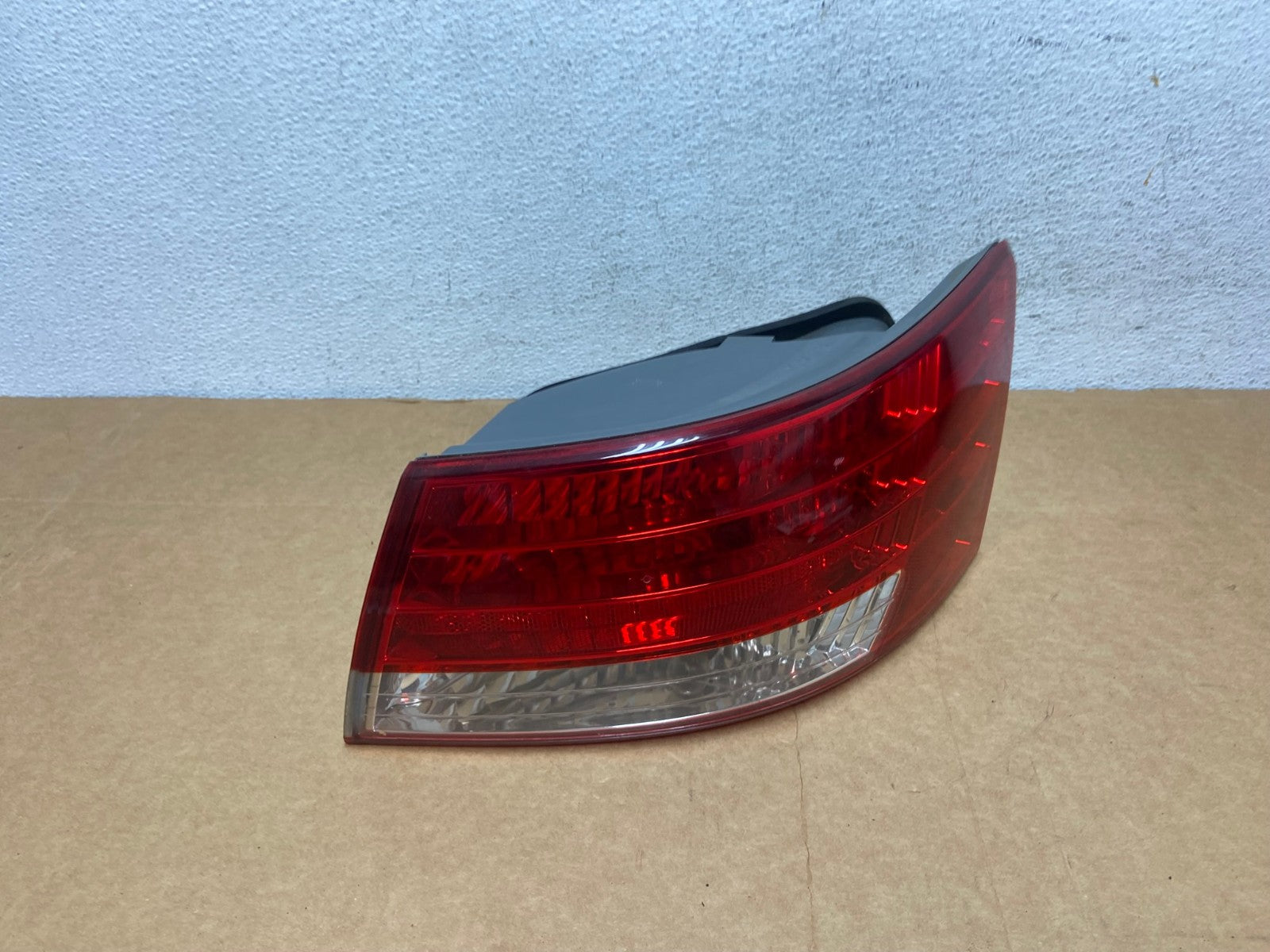 2006 2007 2008 Hyundai Sonata Right Passenger Rh Side Tail Light AD4427 LK2