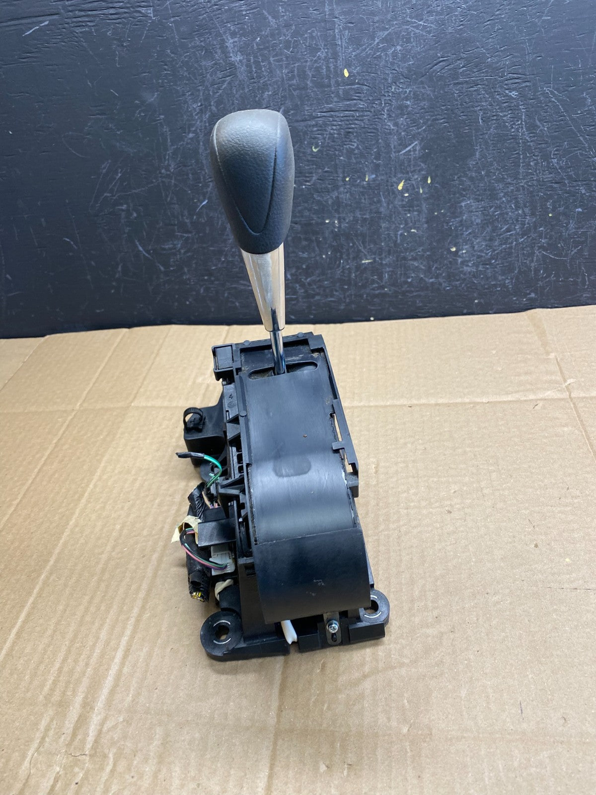 2006 to 2012 Toyota Rav4 Center Console Shifter Shift Gear Knob AC9306 DG0
