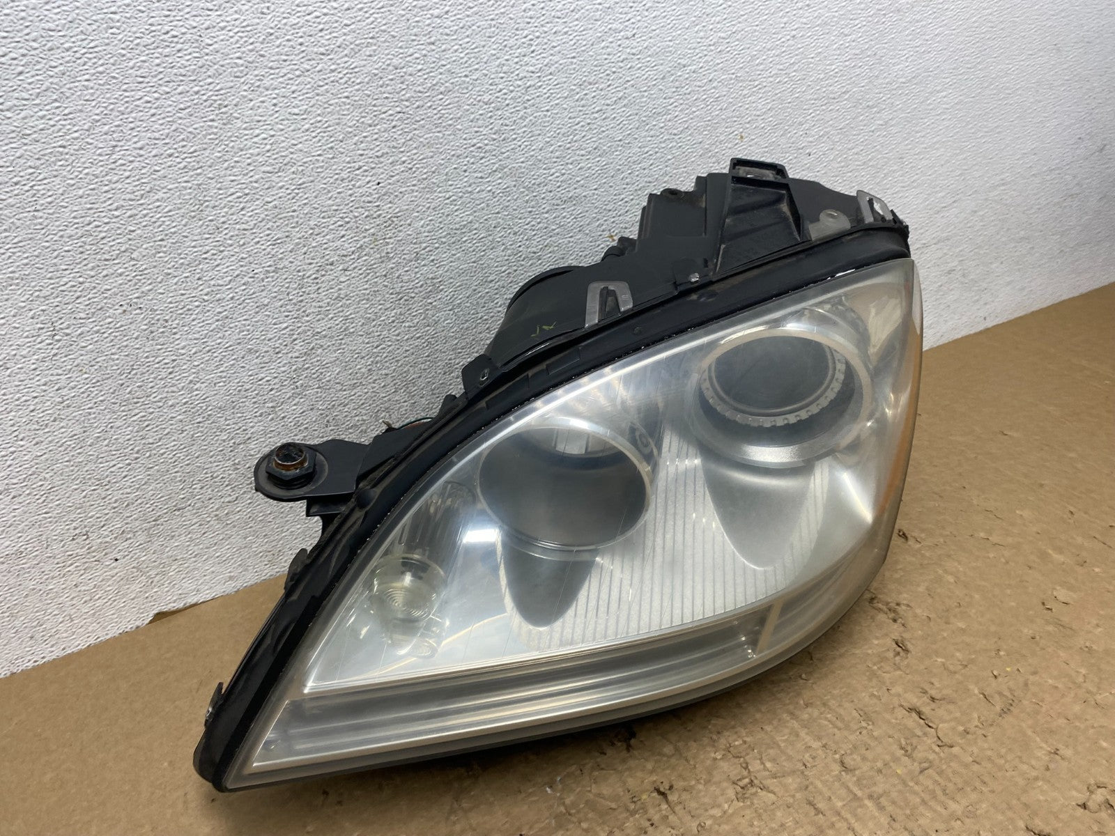 XENON 2006-2009 Mercedes-Benz ML-Class Headlight Left Driver LH AF8336 DW2