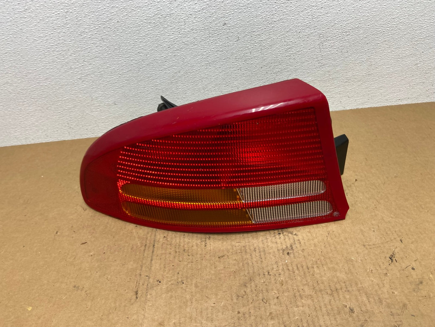 1998 to 2004 Dodge Intrepid Left Driver LH Side Tail Light AC2881 LK0