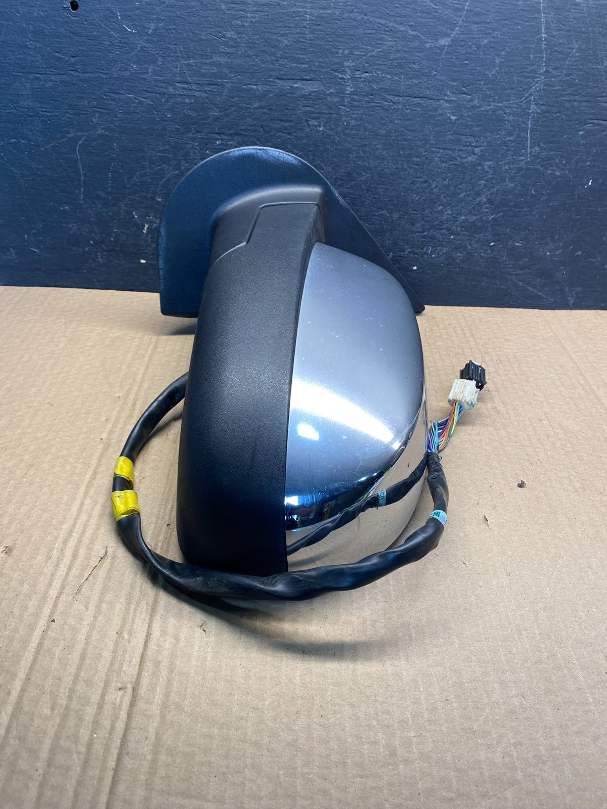 2007 to 2014 Gmc Yukon Left Driver LH Side View Door Mirror AF6966 DG0