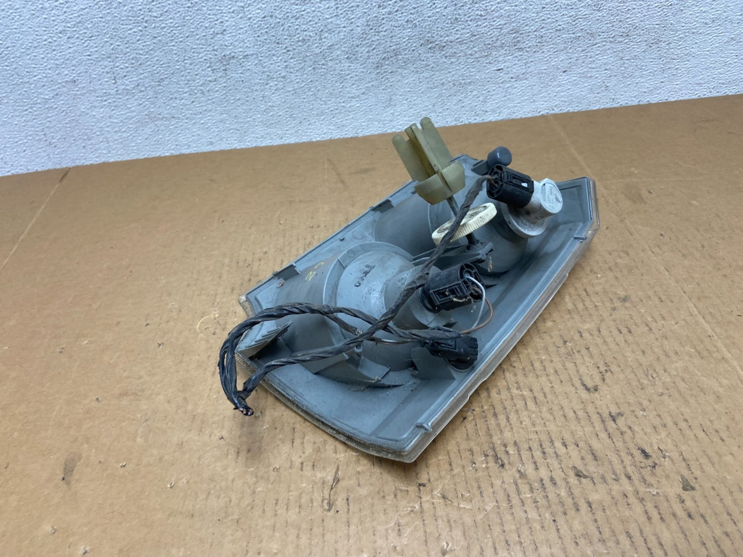 2003-2005 Land Rover Range Rover Right Passenger RH Turn Signal Light AE0668 DW5
