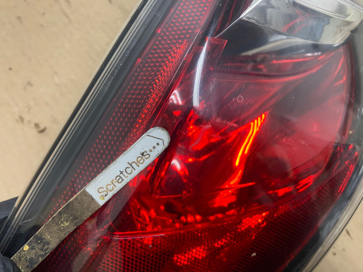 2010 2011 2012 2013 Mazda 3 Left Driver Lh Side Tail Light AH2888 LK3