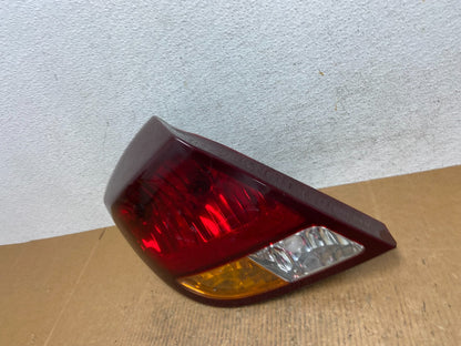 2001 to 2003 Oldsmobile Aurora Left Driver LH Side Tail Light AE2682 DG1