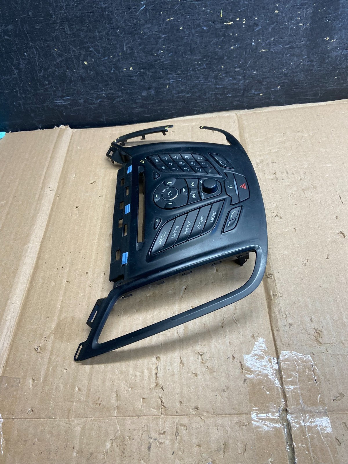 2013 2014 2015 2016 Ford Escape Dash Radio Control Panel Bezel ah5640 DG1
