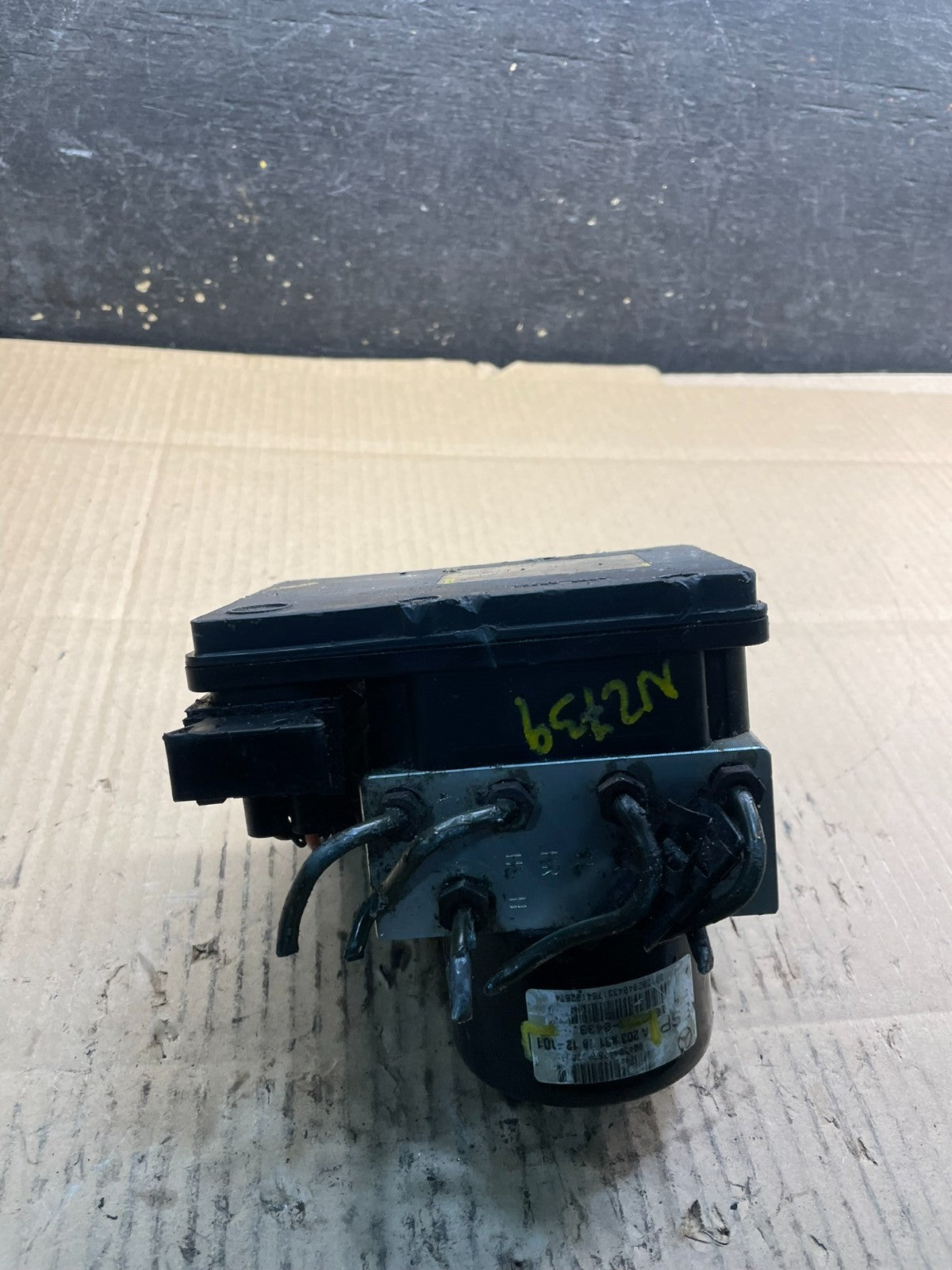 2002-2005 Mercedes W203 C230 CLK500 ABS Anti Lock Brake Pump Module X8790 DG0