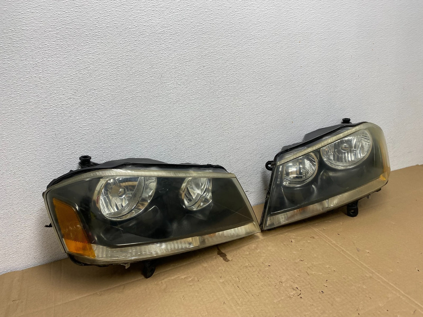 2008 to 2014 Dodge Avenger Left+Right Side Set Black Headlights AC3818 DW2