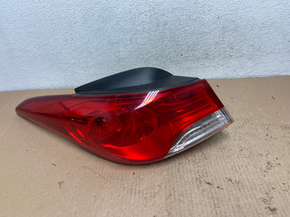 2011 2012 2013 Hyundai Elantra Sedan Left Driver Side Tail Light AF4256 LK0