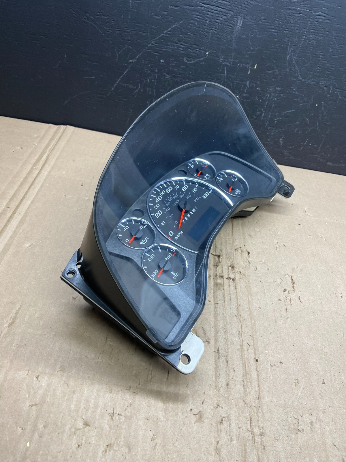 2013 to 2017 Chevrolet Express Speedometer Cluster Gauge AB89041