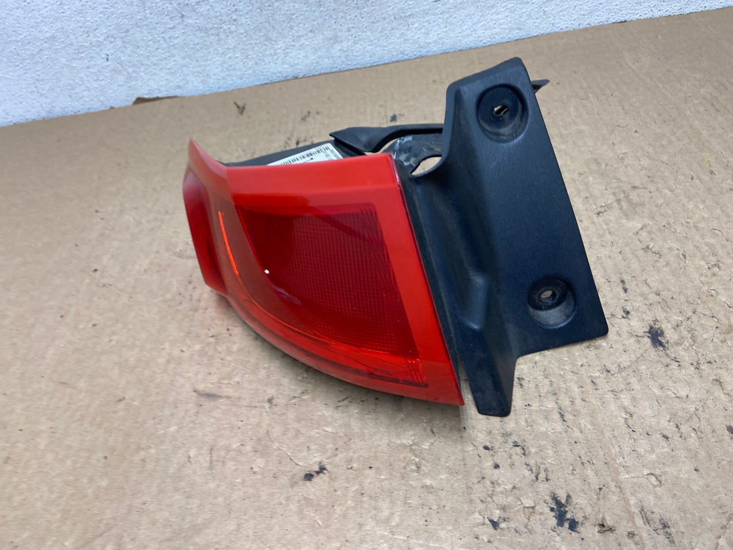 2010-2018 Lincoln Mkt Left Driver Lh Side Tail Light AG3238 LK1