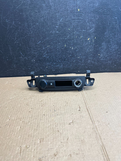 2007 - 2014 Chevrolet Tahoe Yukon Pedal Traction Control Switch AE3828 DG0