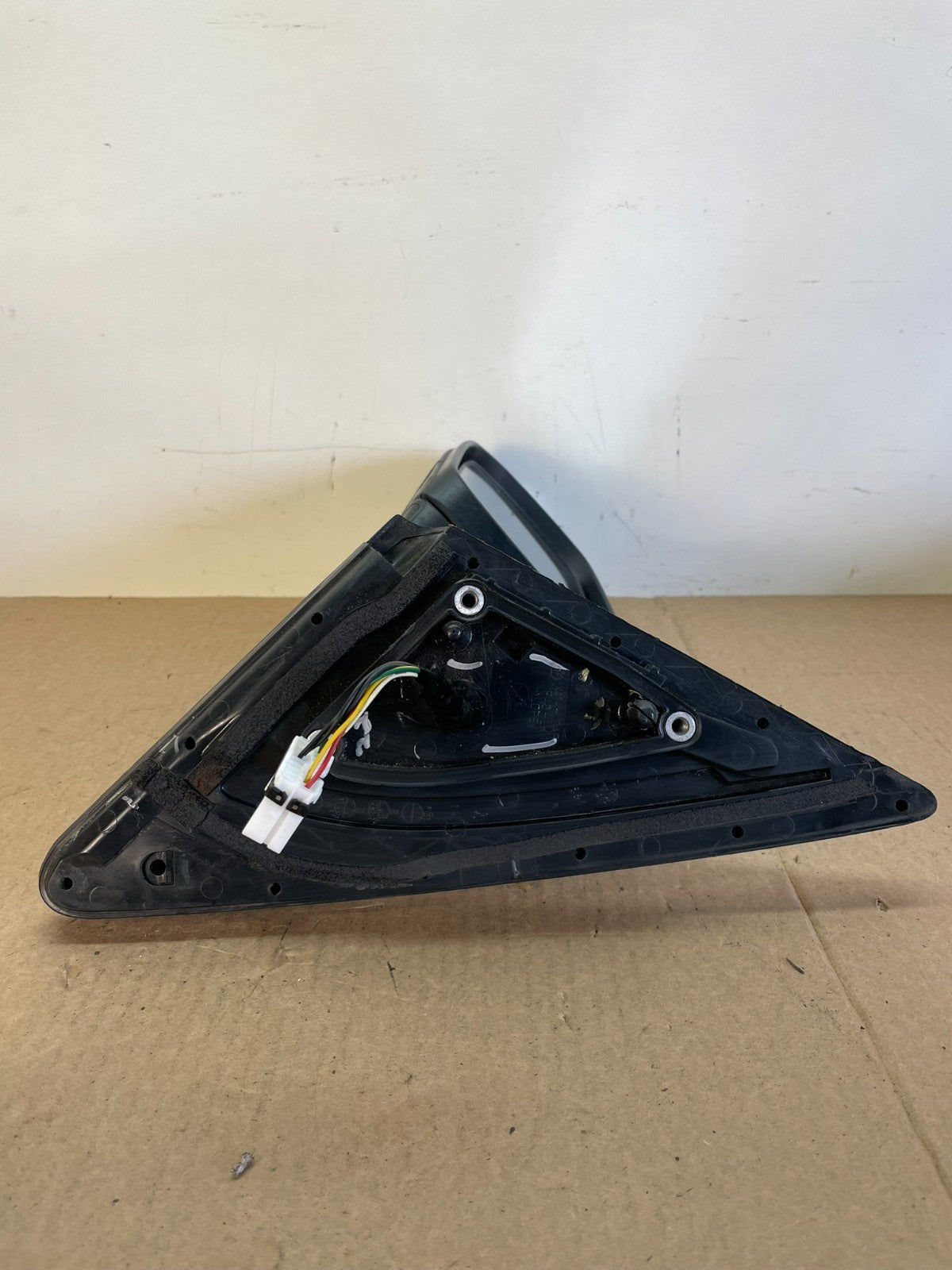 2011 - 2015 Kia Sorento Left Driver Lh Side Door Mirror Turn Signal AH62534