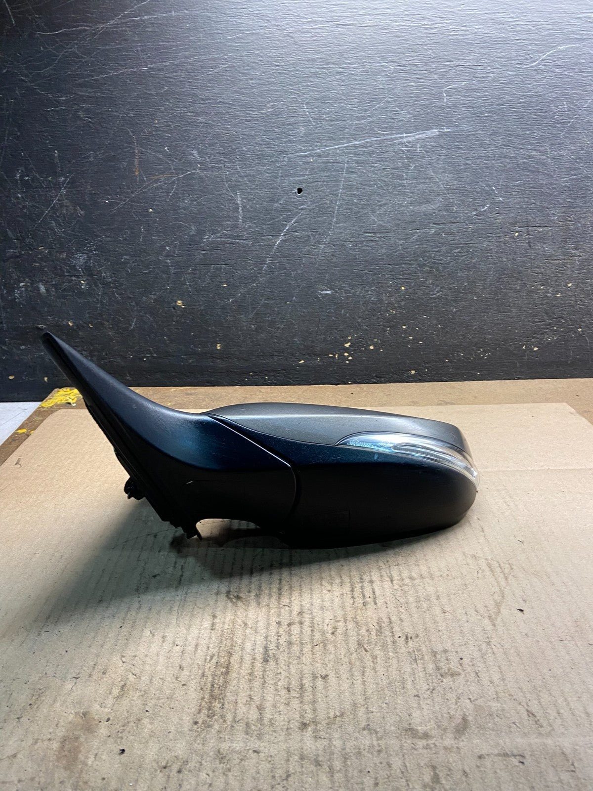 2012 to 2017 Hyundai Veloster Left Driver LH View Door Mirror OEM Z4945 DG3