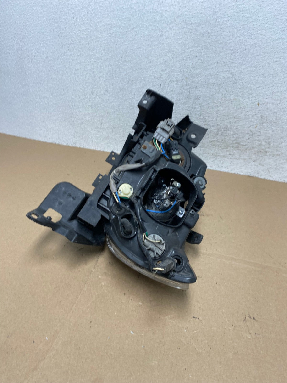 2008 - 2014 Subaru Tribeca Right Passenger Side Halogen Headlight AF4408 LK6