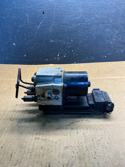 2006 2007 Ford E250 E350 Econoline Anti-Lock ABS Antilock Brake Pump AB38534