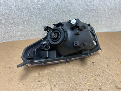 2001 - 2003 Toyota Rav4 Right Passenger RH Side Headlight Halogen TYC AA3759 DW5