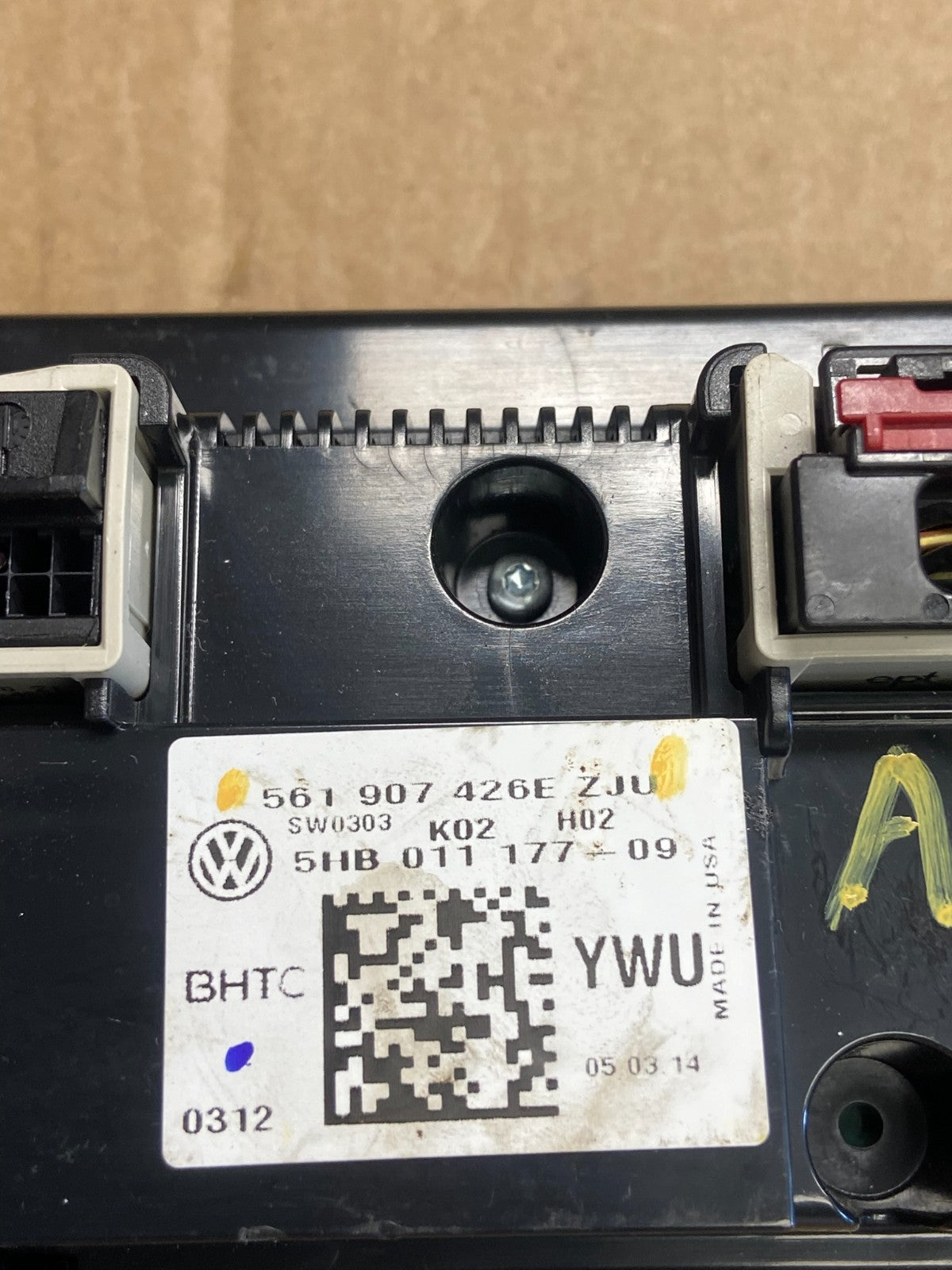 2013-2015 Volkswagen Tiguan Front Center Console Climate Control AF2778 DG4