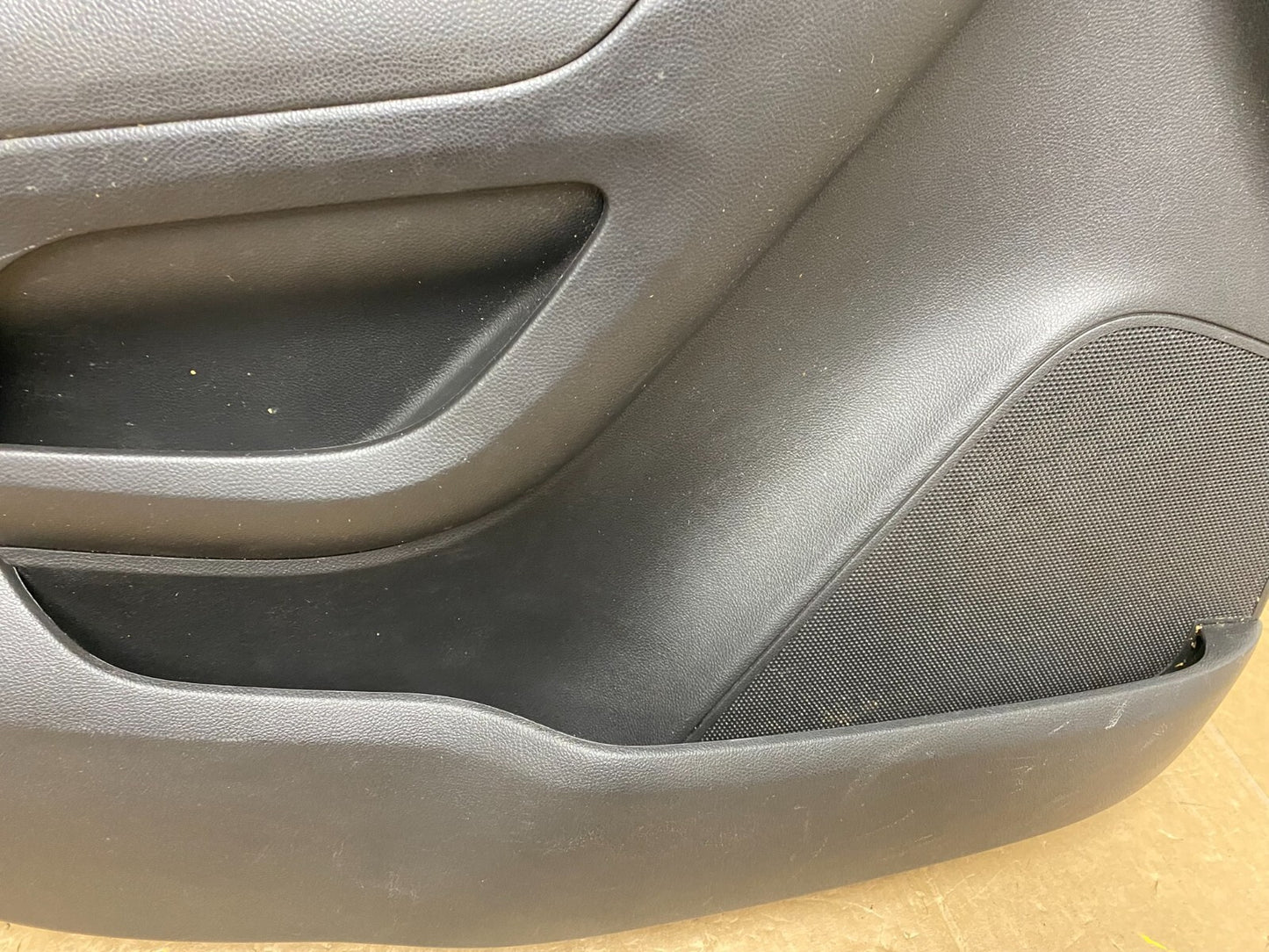 2015 - 2016 Chevrolet Trax Front Left Driver Side Panel Door Trim OEM O6524 DG5