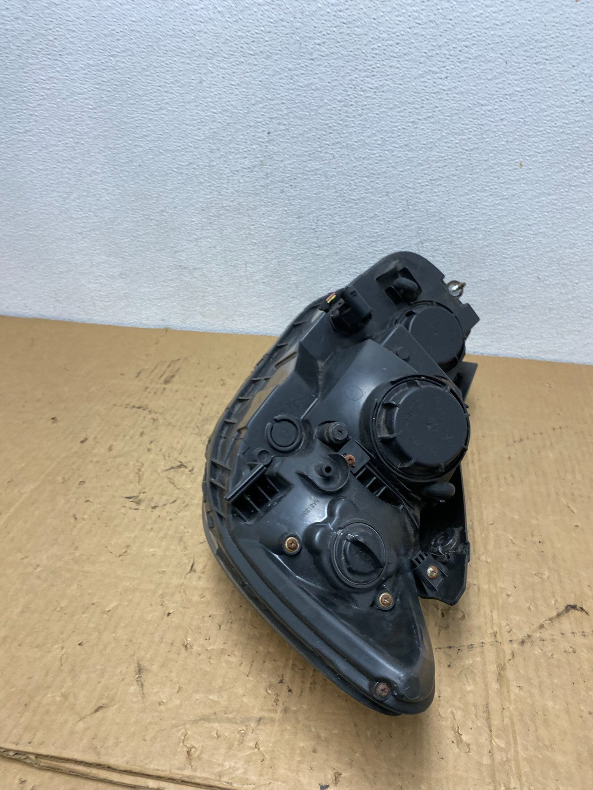 2007 2008 2009 Hyundai Santa Fe Right Passenger Halogen Headlight AC8140 DW6