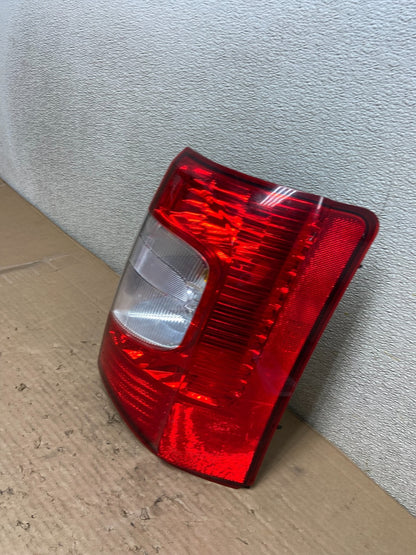 2011-2016 Chrysler Town and Country Right Passenger RH Tail Light AA9444 LK1