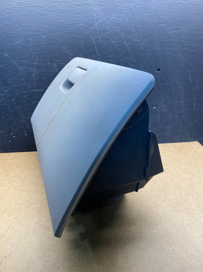 2010-2017 Chevrolet Equinox Right Passenger Side Glove Box ah7071 DG2