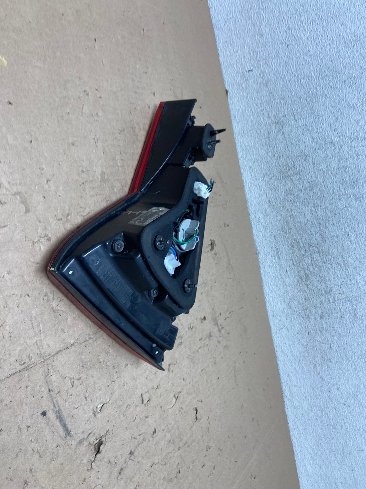 2015 2016 2017 Hyundai Sonata Left Driver LH Inner Tail Light AG5686 LK6