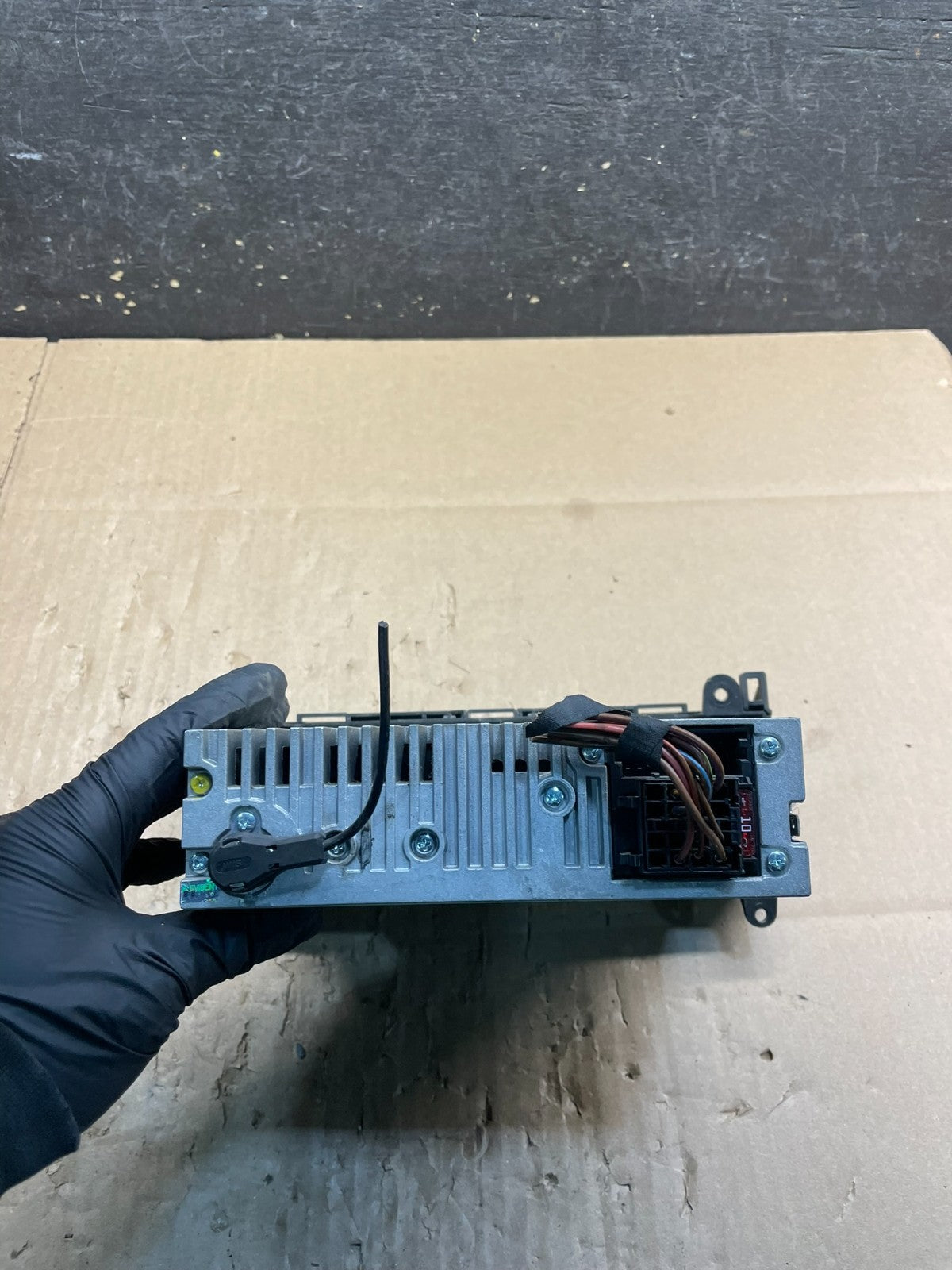 2007-2009 Mercedes Dodge Sprinter STEREO Radio OEM A 9068200786 W1323 PS3