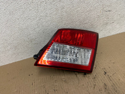 2002-2004 Infiniti i35 Inner Light Right Passenger RH Tail Light AF5923 LK0