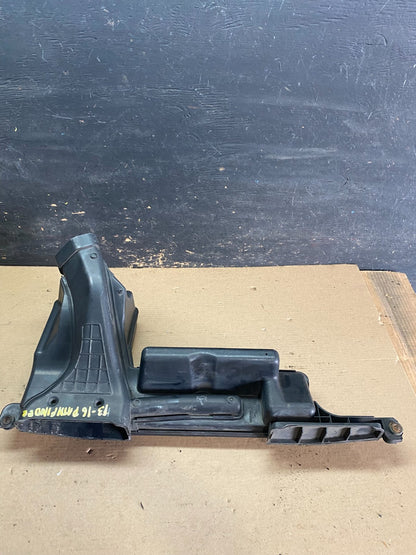 2013-2016 Nissan Pathfinder Upper Air Intake Duct OEM s1318 DG5