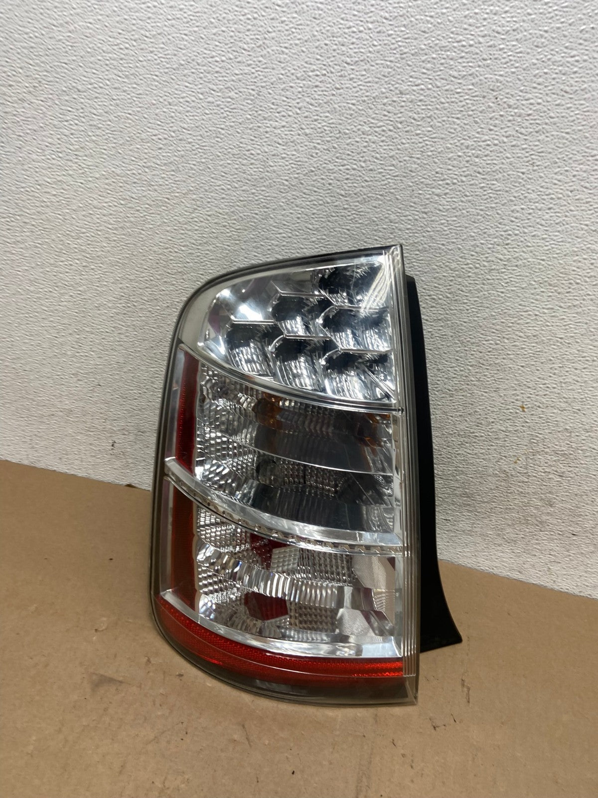 2006 2007 2008 2009 Toyota Prius Tail Light Left Driver LH AG4566 LK0