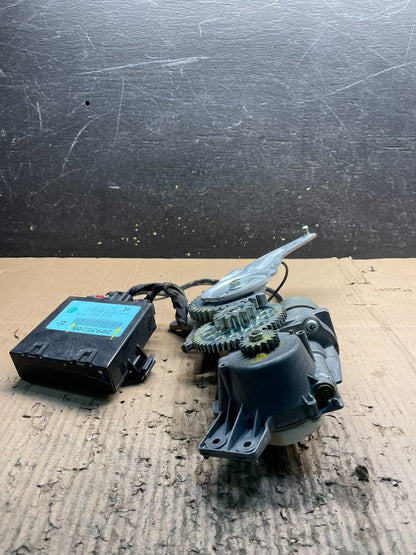 2009-2012 GMC Acadia Power Motor Liftgate Tailgate Control Module V2242 DG4