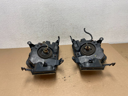 2008 to 2012 Ford Escape Headlights Left+Right Side Set Halogen AF4517 DW11