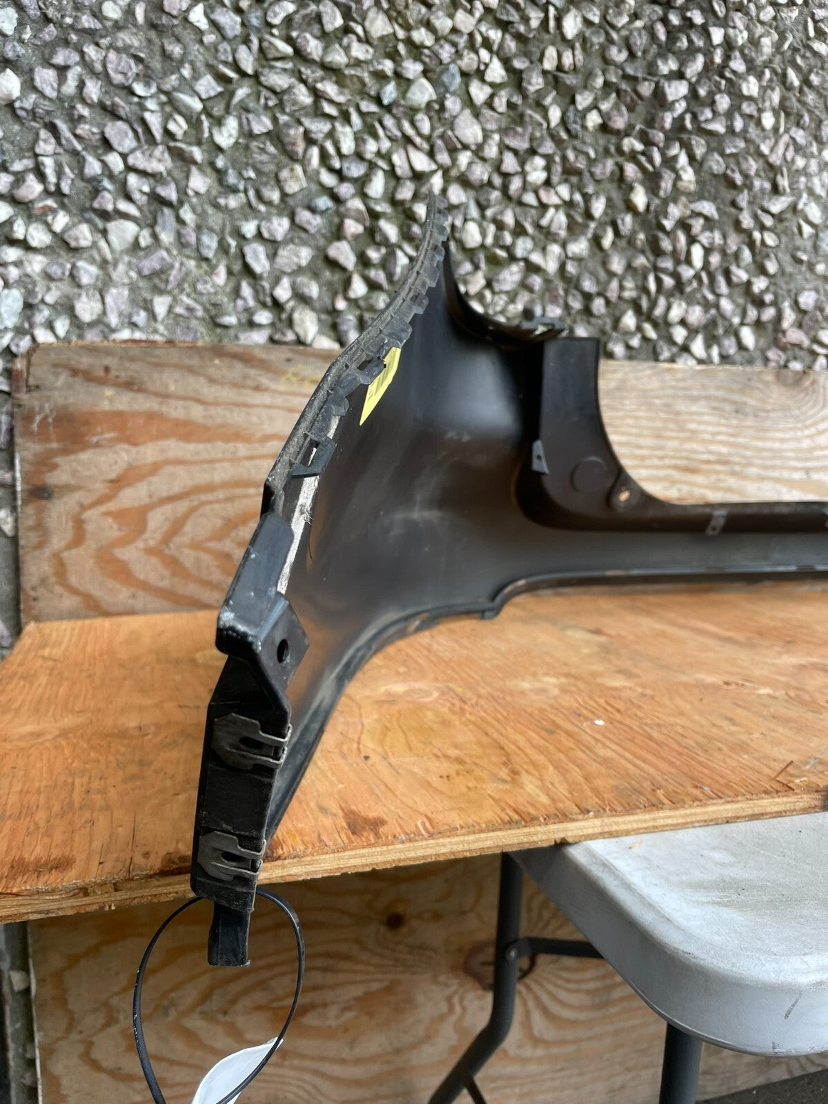 2011 to 2015 Ford Explorer Rear Upper Bumper Cover D795412