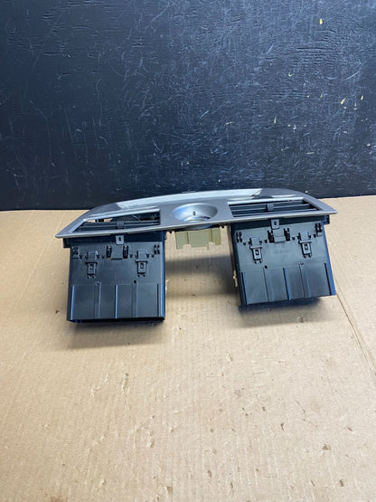 2007 2010 Chrysler Sebring Center Dash Radio Clock Bezel Trim Panel Oe AE4468 DG3
