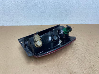 1998 to 2001 Ford Explorer Right Passenger RH Side Tail light AB8377 LK4