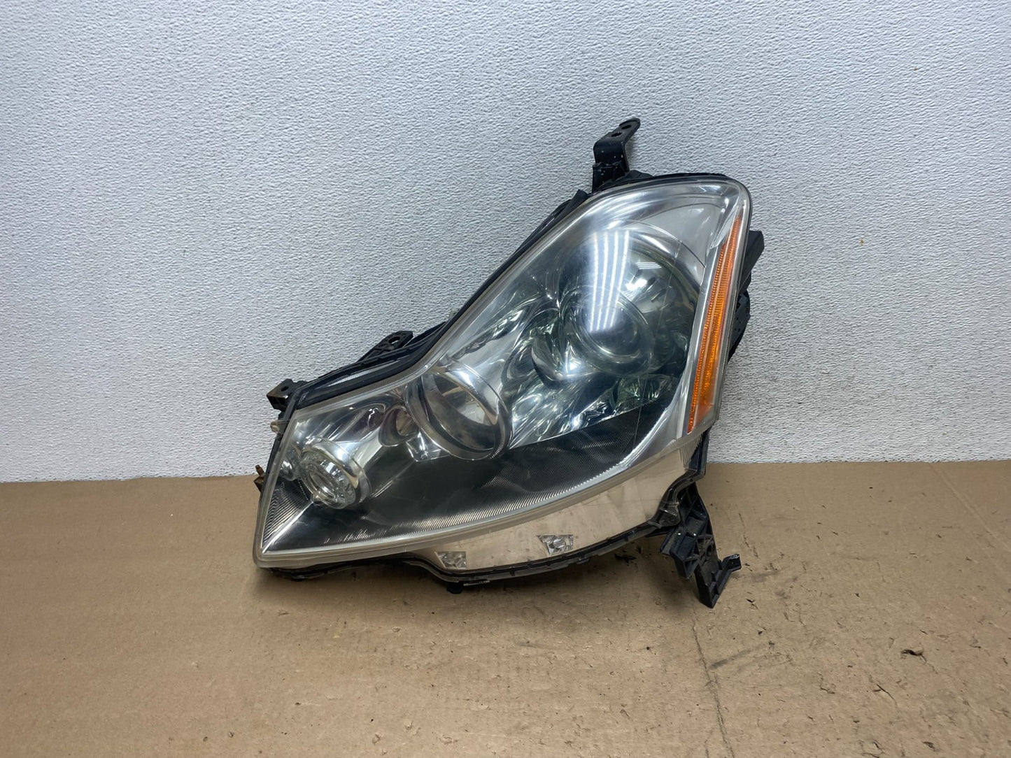 2006 to 2010 Infiniti M35 Left Driver Side Hid Xenon Headlight AG5603 DW0