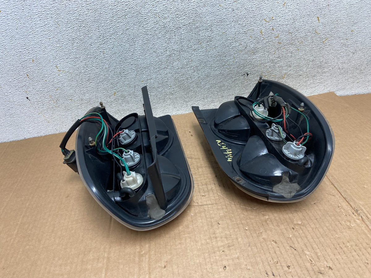 2002 2003 2004 Jeep Liberty Left+Right Set Side Tail Lights AI4444 DG9