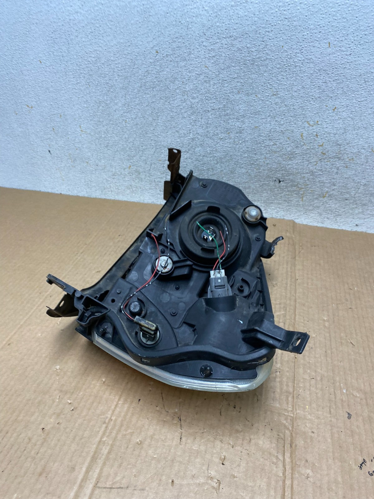 2003 2004 2005 Honda Pilot Right Passenger RH Side Halogen Headlight AI6521 DW6