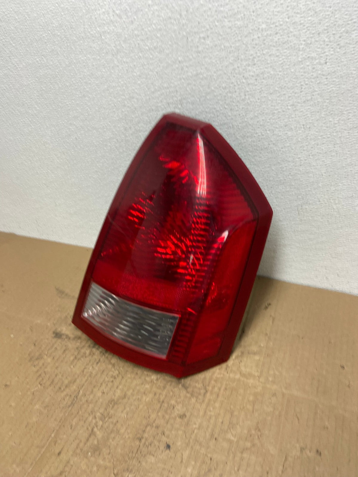 2005 2006 2007 Chrysler 300 Right Passenger Rh Side Tail Light AD2448 LK1