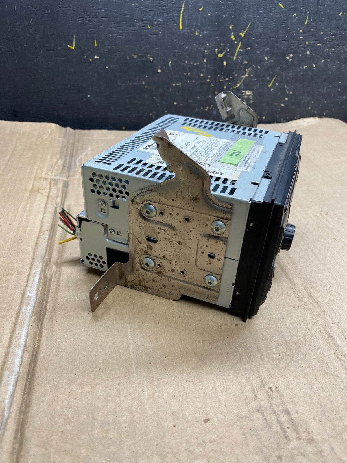 2008 2012 Nissan Pathfinder Armada AM FM CD Radio Receiver X2039 DG1