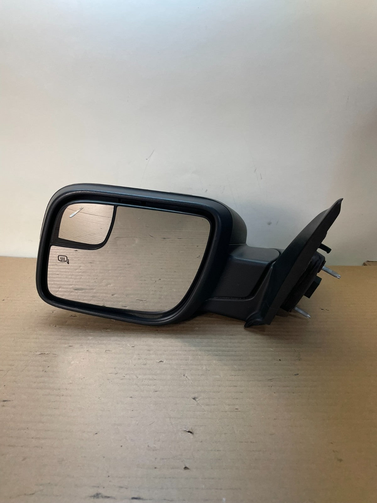 2016 - 2019 Ford Explorer Left Driver View Door Heated Mirror AH8699 DG8