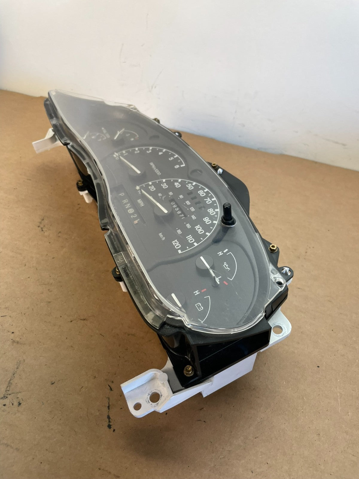 2001 2002 2003 Ford Explorer Speedometer Cluster Gauge AG0701 DW2