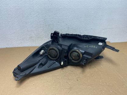2013 - 2016 Ford Escape Headlight Right Passenger RH Side Halogen AD8034 DW6