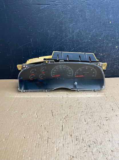 1997 1998 Ford Expedition Speedometer Instrument Gauge Cluster AE4301 DW0
