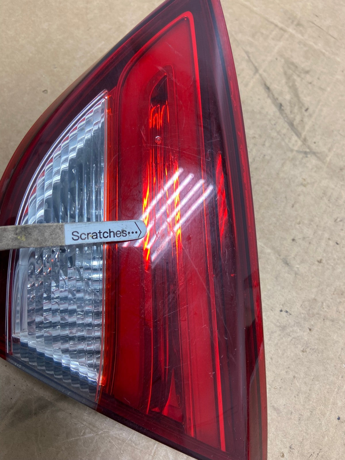 2015 to 2017 Chrysler 200 Sedan Right Passenger Inner Tail Light AD6167 LK3