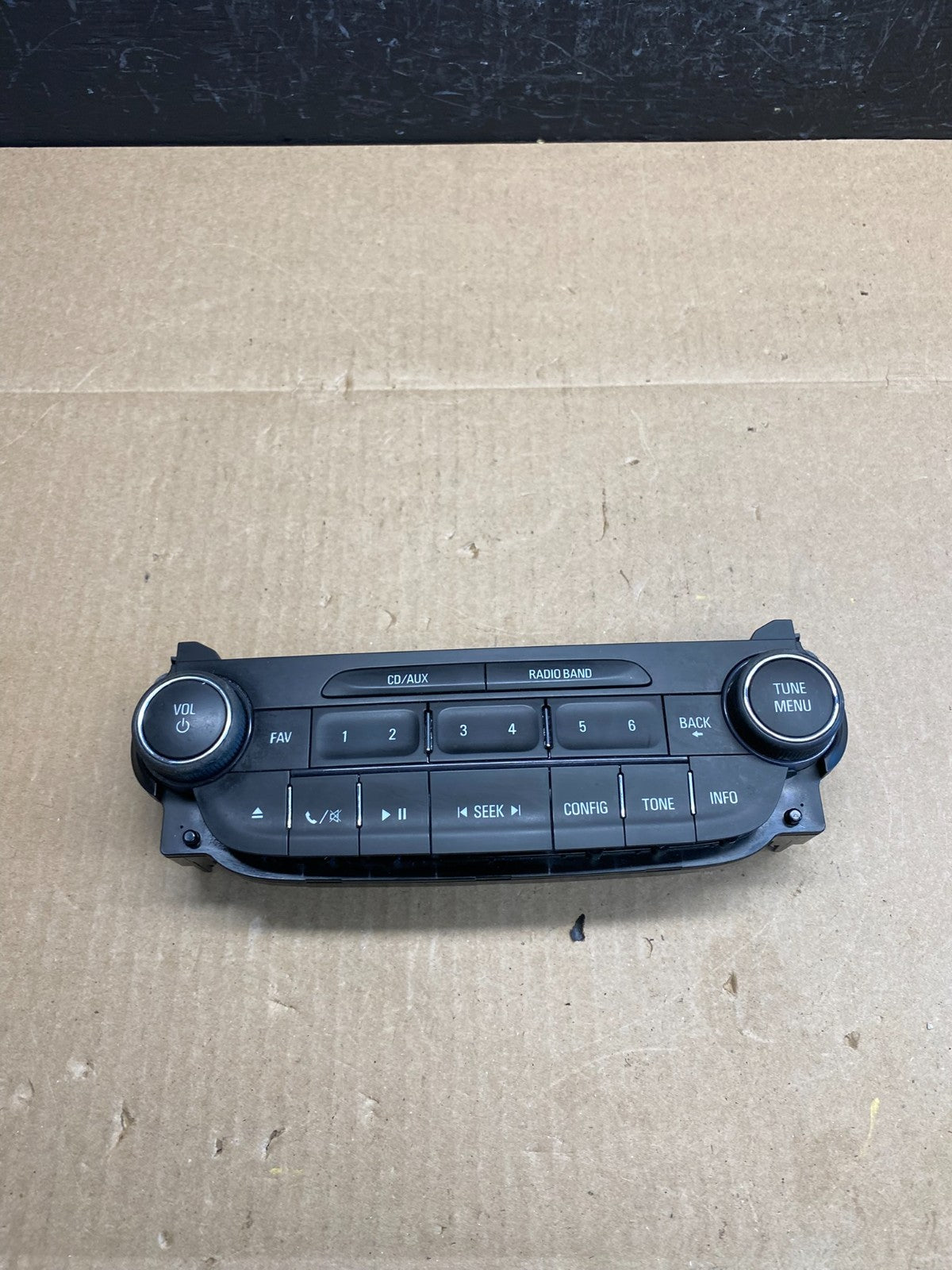 2014 2015 Chevrolet Malibu AM FM Radio Control Panel AC6229 DG0