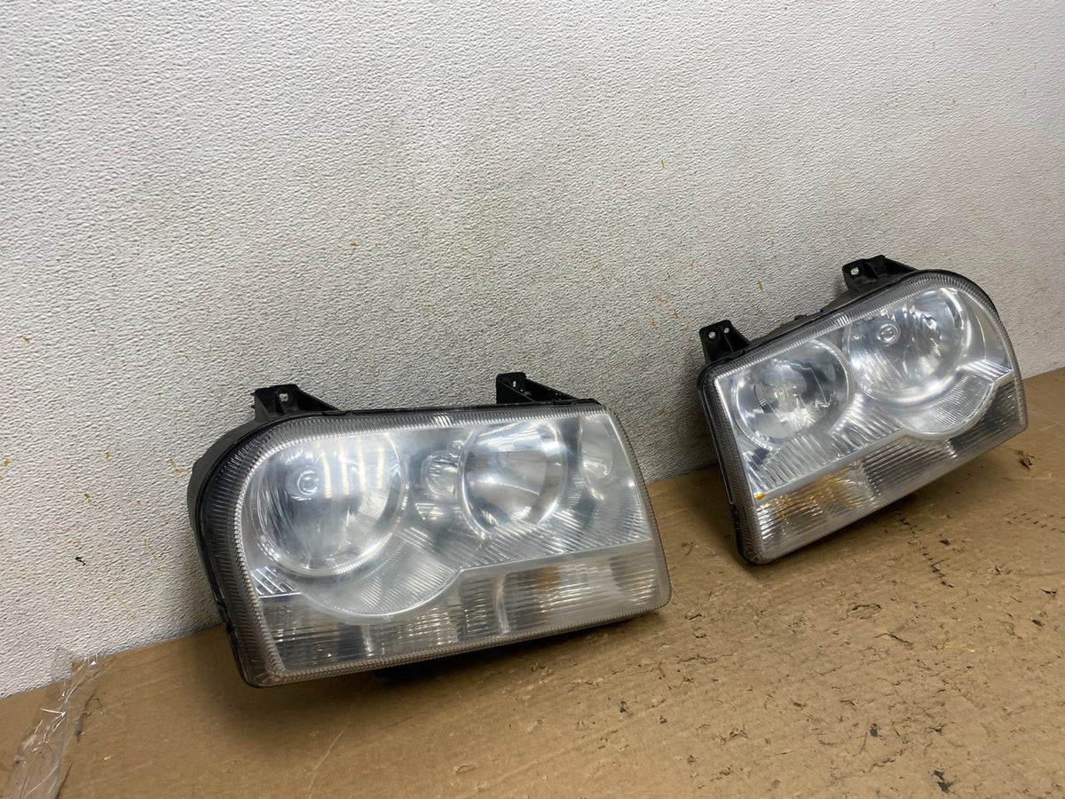 2005 2006 2007 Chrysler 300 Left+Right Halogen Headlights AH9283 DW1