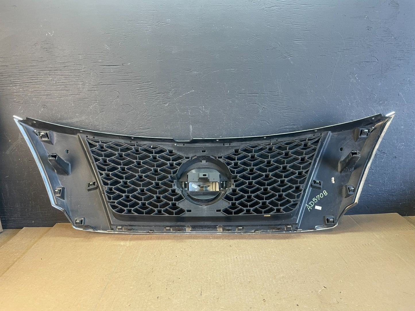 2013 - 2016 Nissan Pathfinder Front Upper Chrome Grill Grille AD5708 DW3