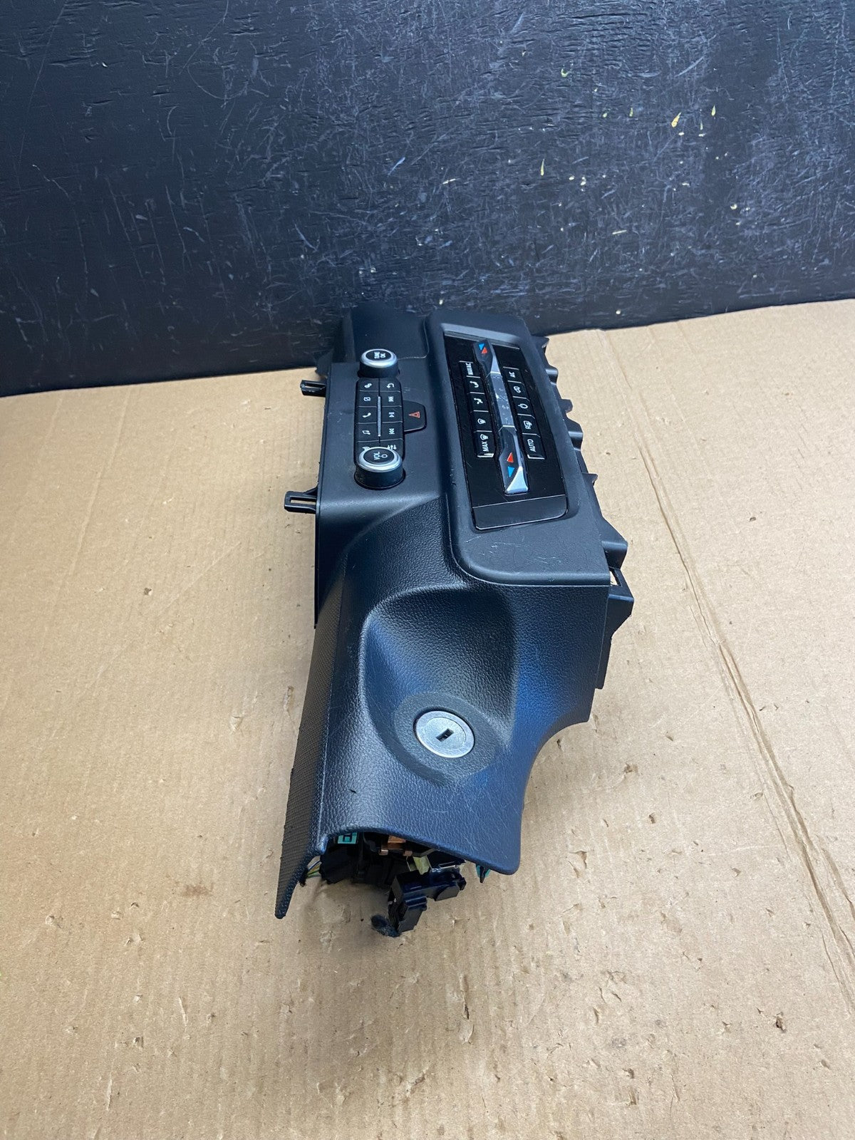 2020 to 2023 Ford Explorer Radio Climate Control Panel Trim AE4471 DG1