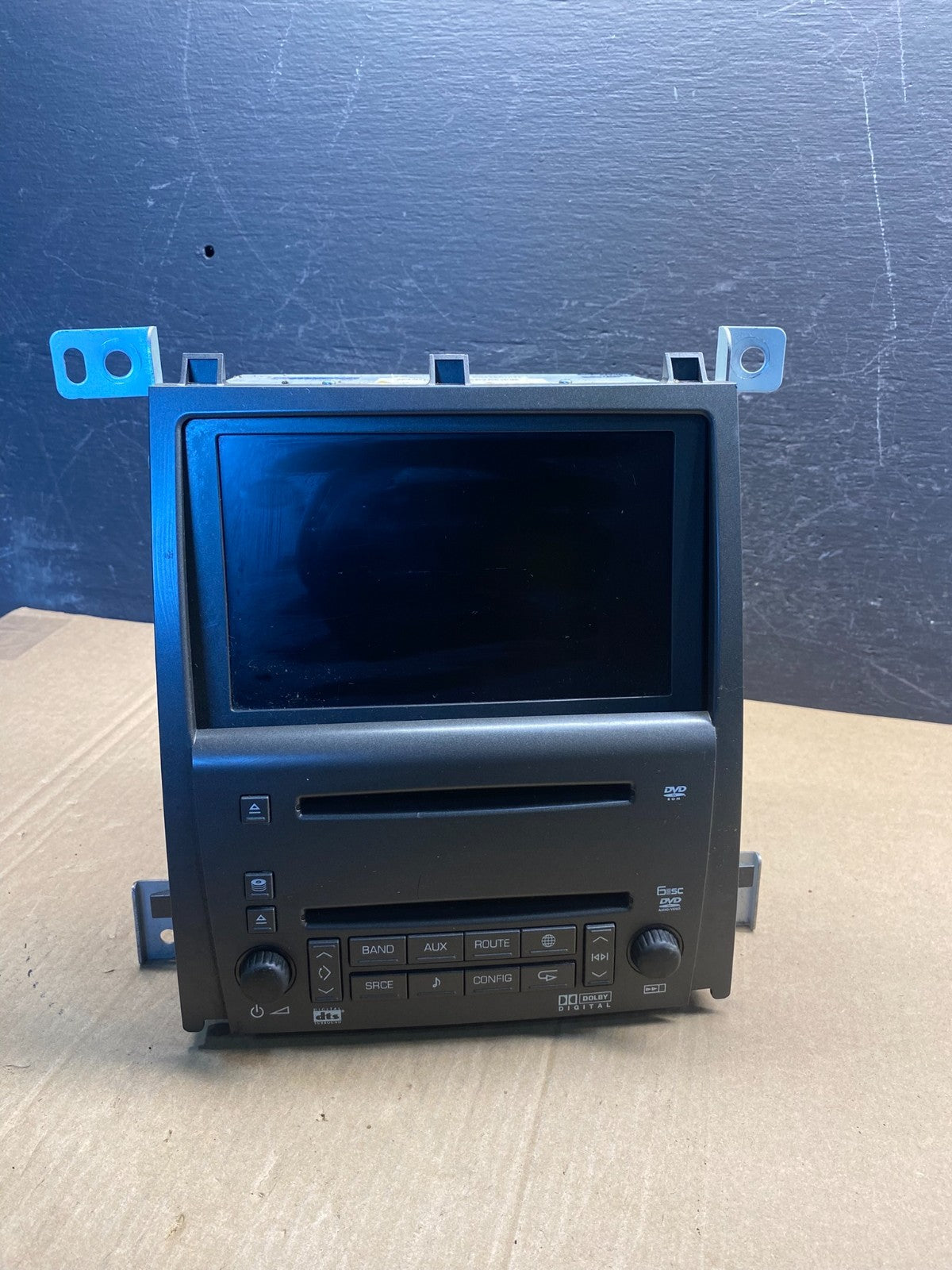 2009 to 2011 Cadillac Sts Radio 6 Disc Screen Display CD Player AE7518 DG0
